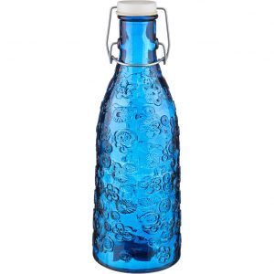 бутылка из синего стекла