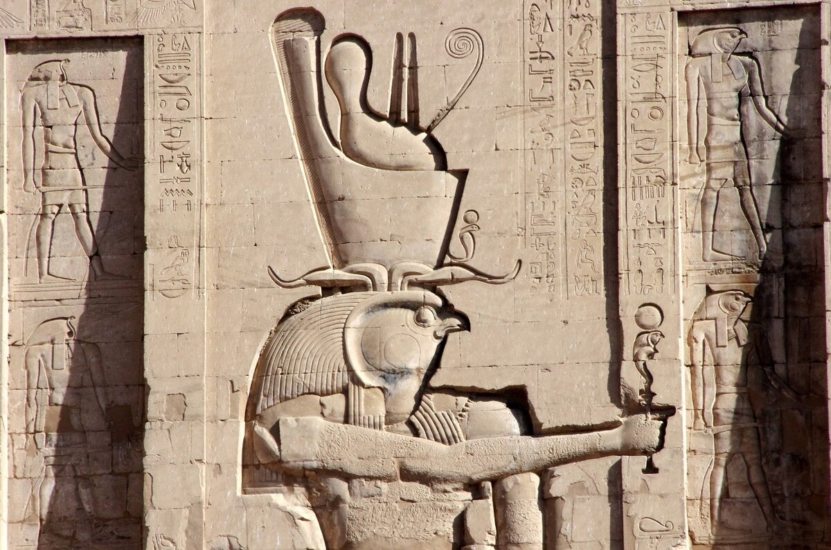 Храм Эдфу в древнем Египте