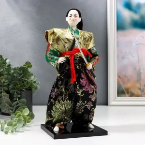 Кукла Самурай в кимоно